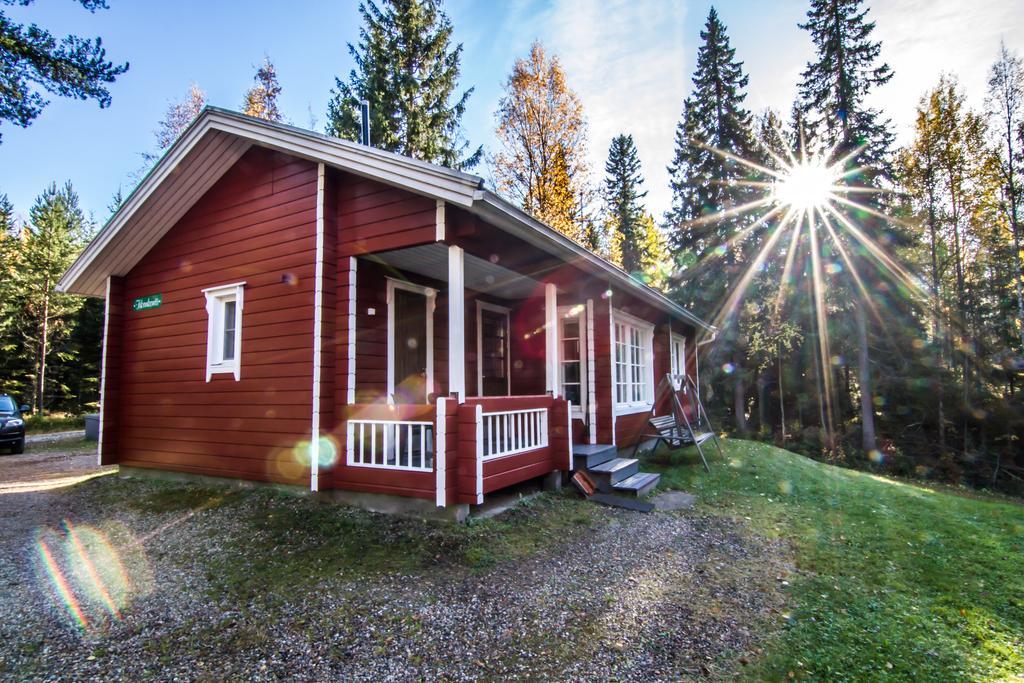 Lomaperkkioe Cottages Kajaani Room photo