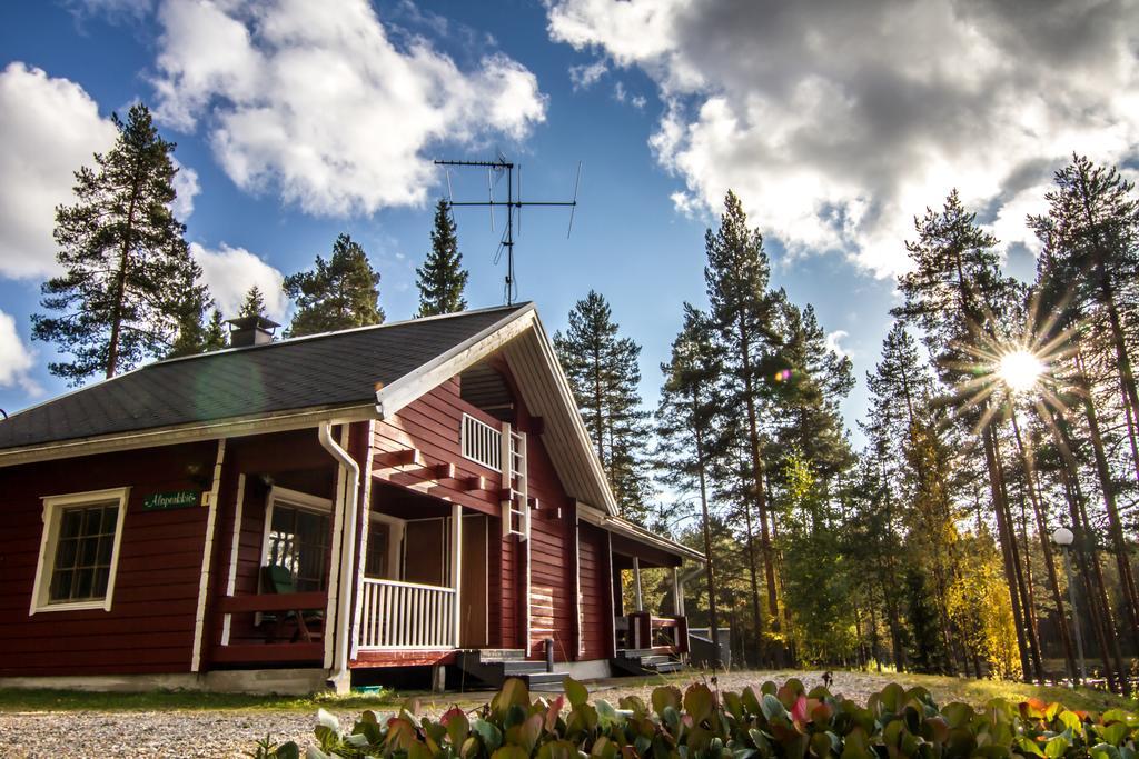Lomaperkkioe Cottages Kajaani Room photo