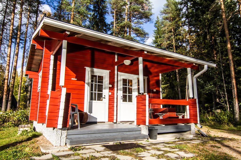 Lomaperkkioe Cottages Kajaani Room photo