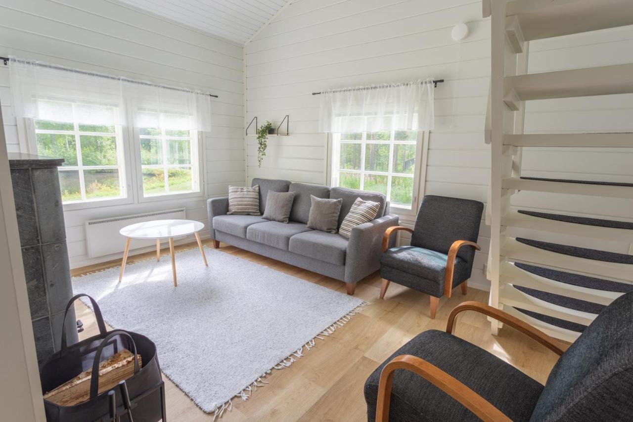 Lomaperkkioe Cottages Kajaani Exterior photo
