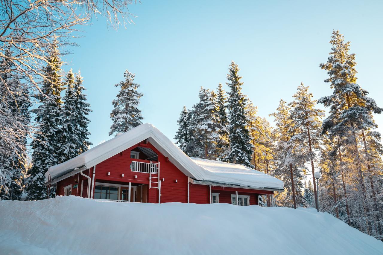 Lomaperkkioe Cottages Kajaani Exterior photo